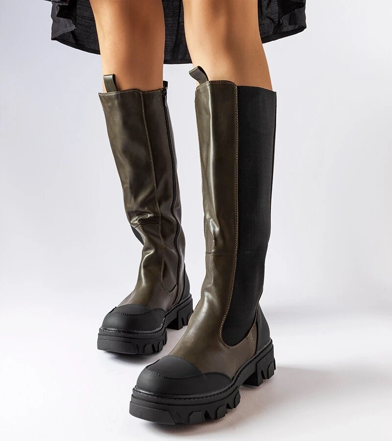Zielone wysokie kozaki na grubej podeszwie