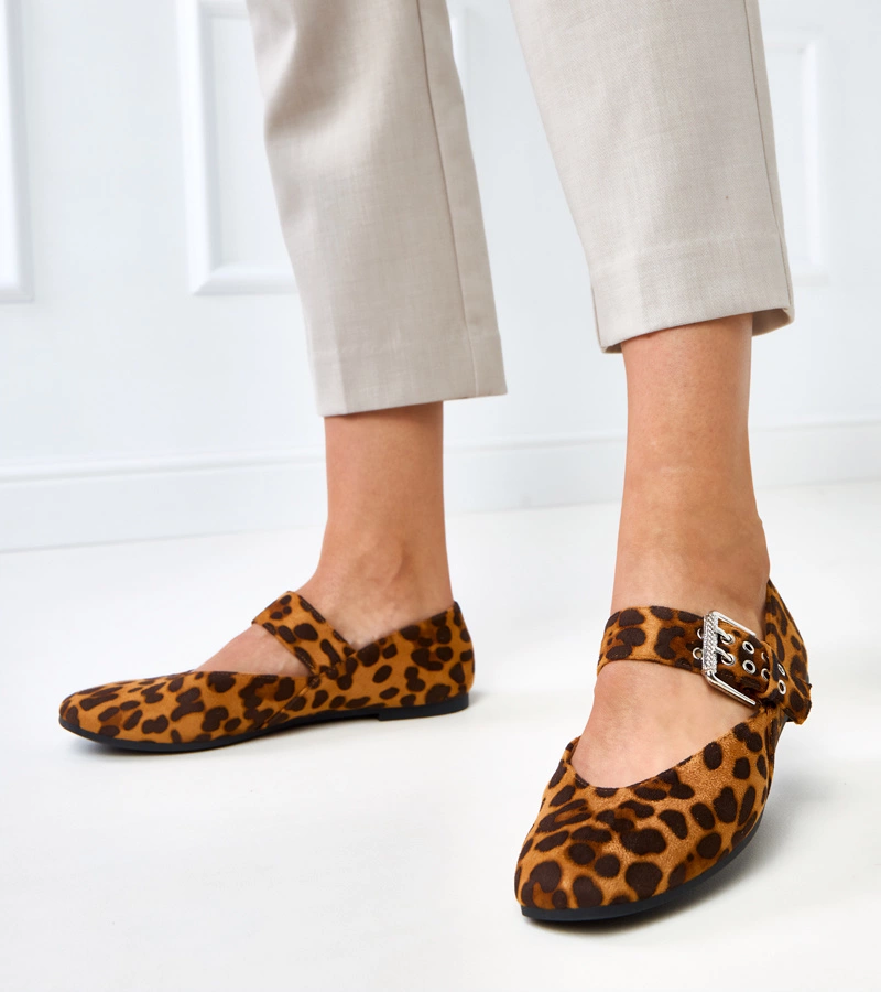 Hers Panterkowe balerinki z klamrą