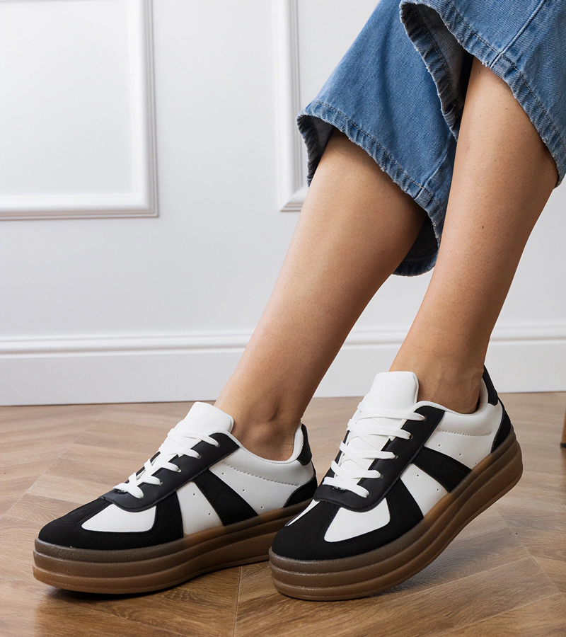 Hers Czarne sneakersy damskie na platformie