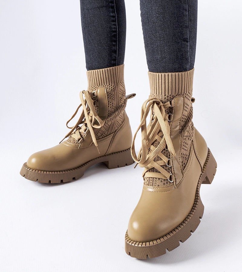 Beżowe ażurowe skarpetowe botki
