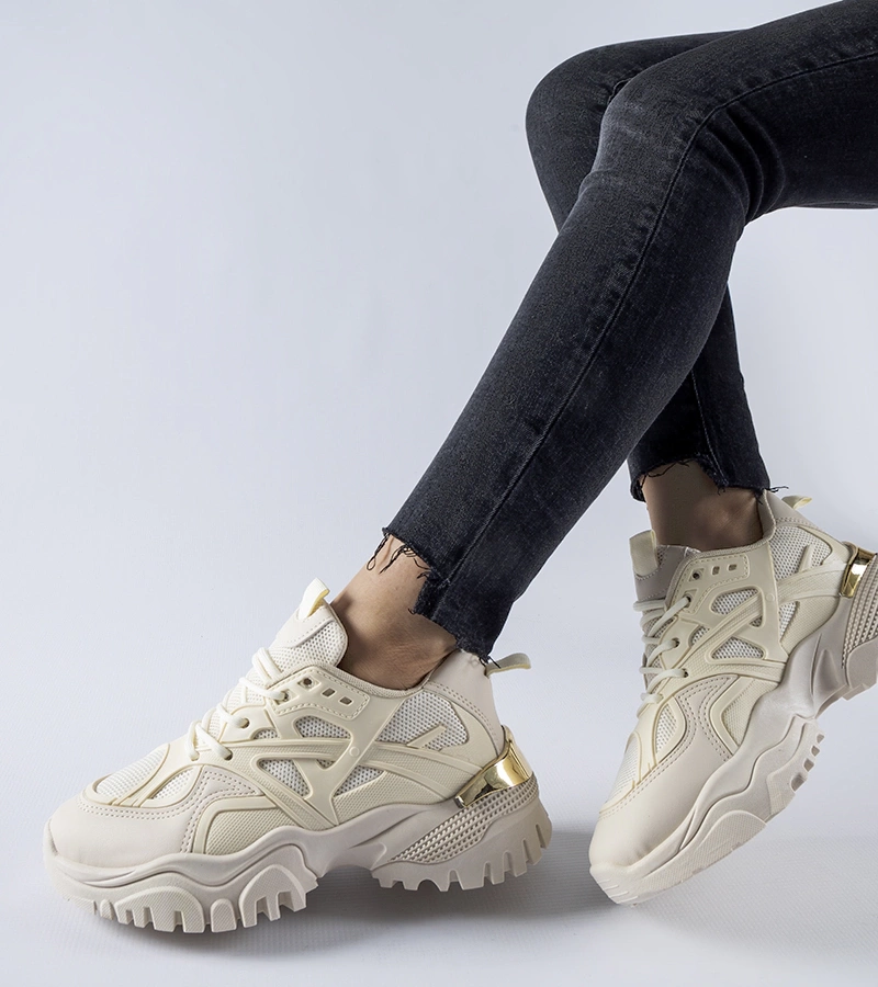 Beżowe sportowe sneakersy
