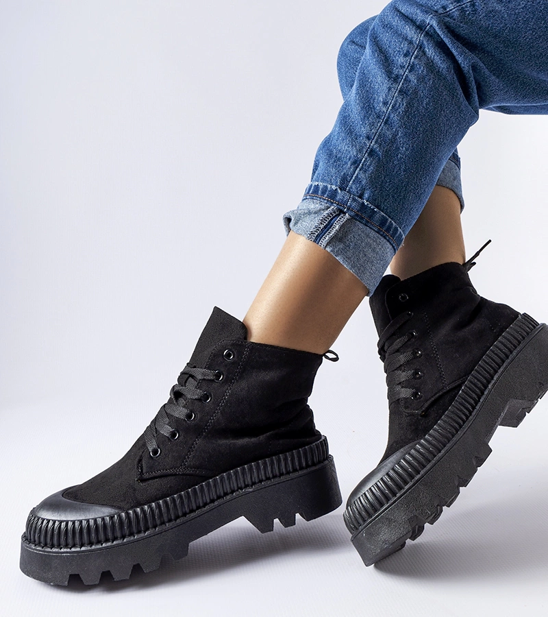 Czarne wysokie trampki eko-zamsz