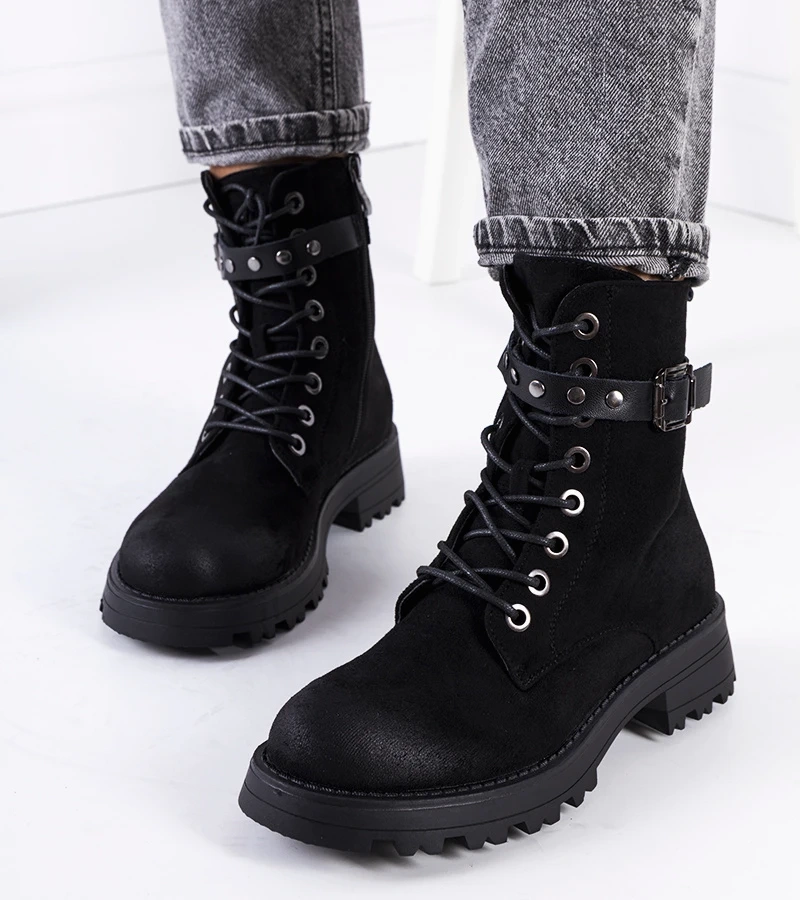 Czarne traperki eko-zamsz