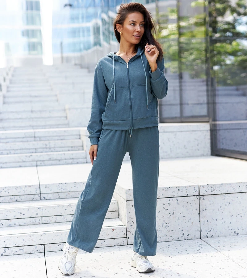 Zielony luźny komplet dresowy