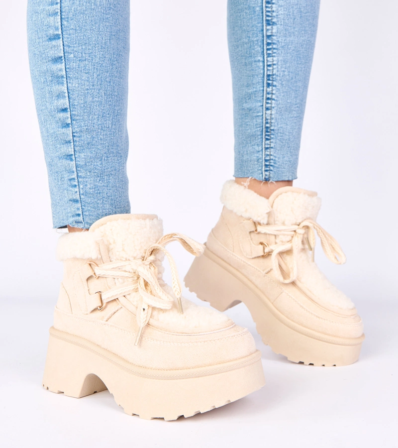 Hers Beżowe śniegowce z futerkiem na platformie