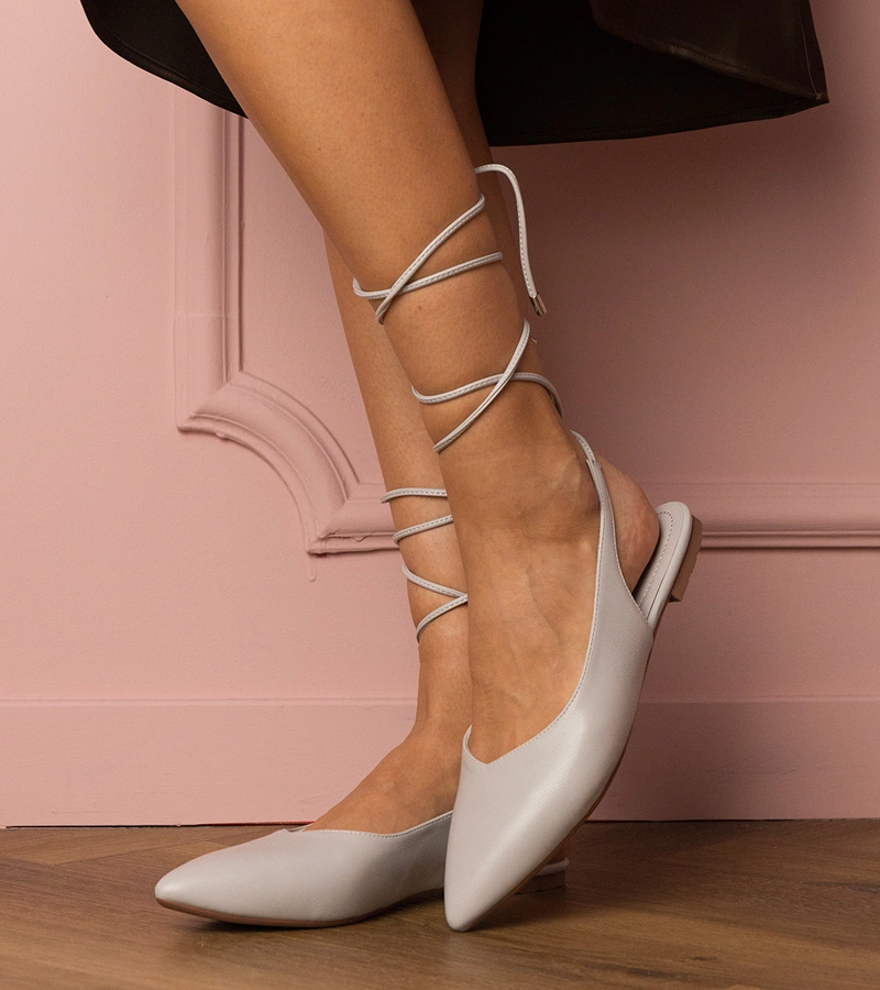 Hers Szare czółenka na płaskim obcasie z ekoskóry