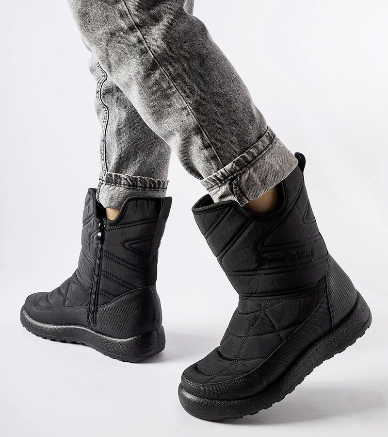 Czarne śniegowce ocieplane