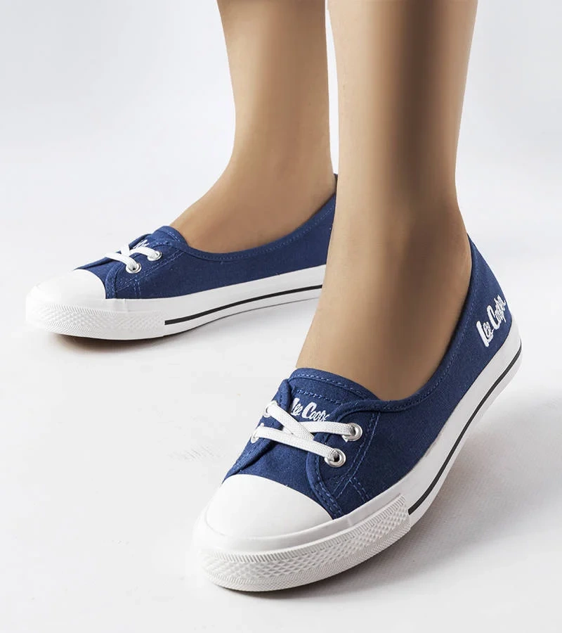 Granatowe tenisówki Lee Cooper LCW-23-44-1789L
