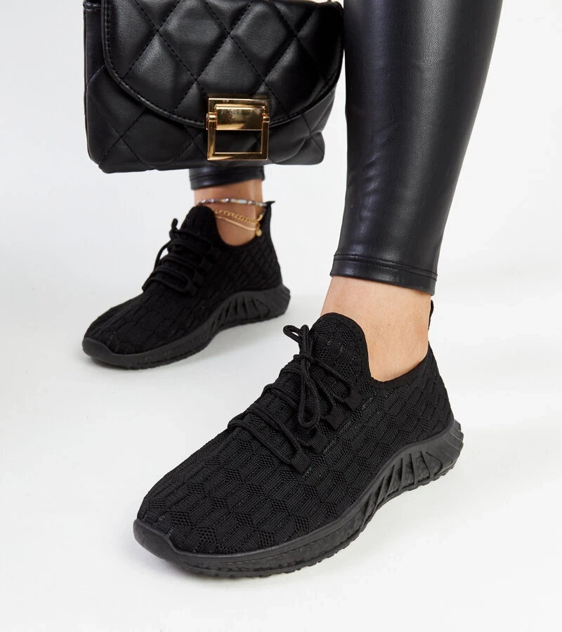 Czarne materiałowe sneakersy