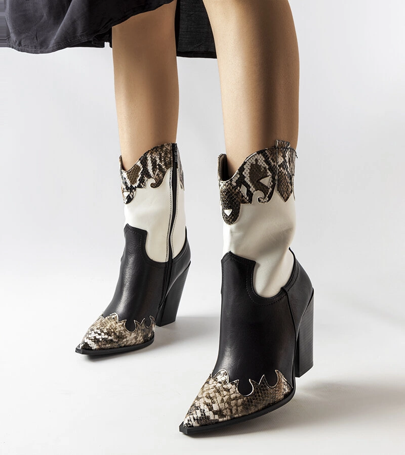 Czarno-brązowe kowbojki ze wstawkami węża