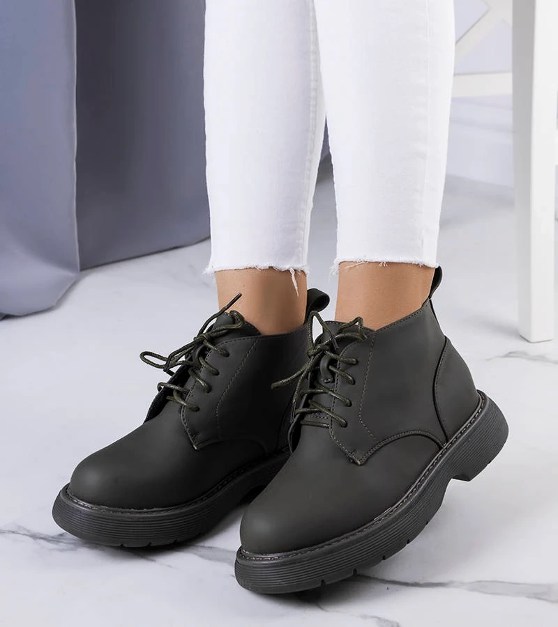 Zielone ocieplane botki na masywnej podeszwie