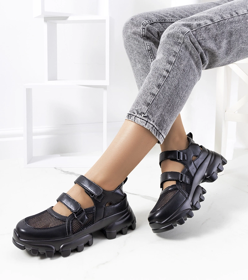 Sneakersy czarne zapinane na rzepy
