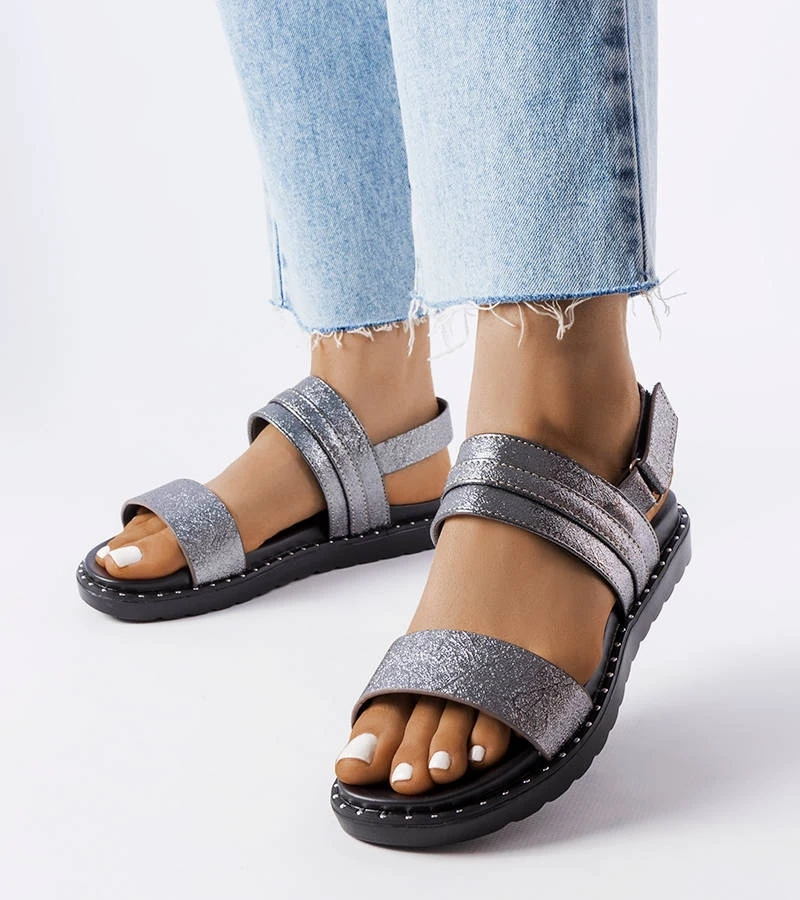 Szare sandały błyszczące na rzepy