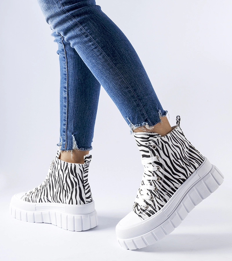 Wysokie trampki na platformie wzór zebra