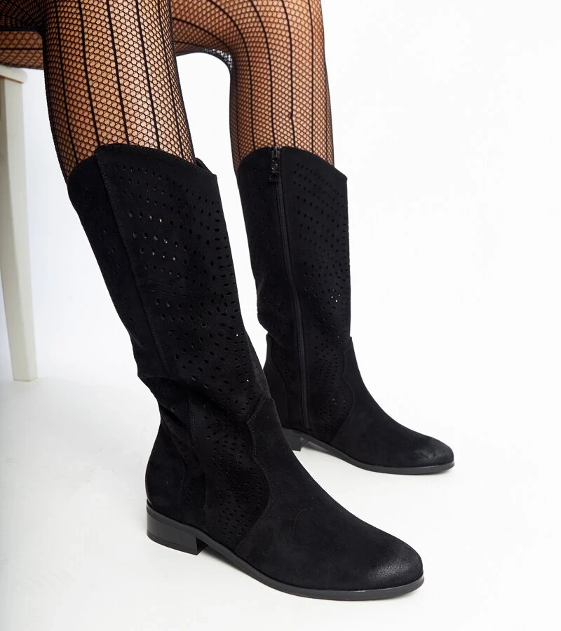 Ażurowe czarne kozaki VINCEZA