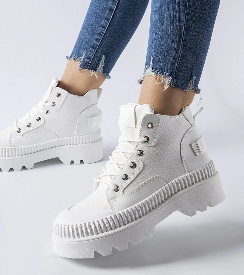 Białe trampki za kostkę na platformie