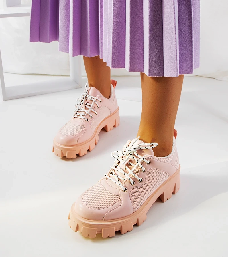 Sportowe różowe półbuty na masywnej podeszwie