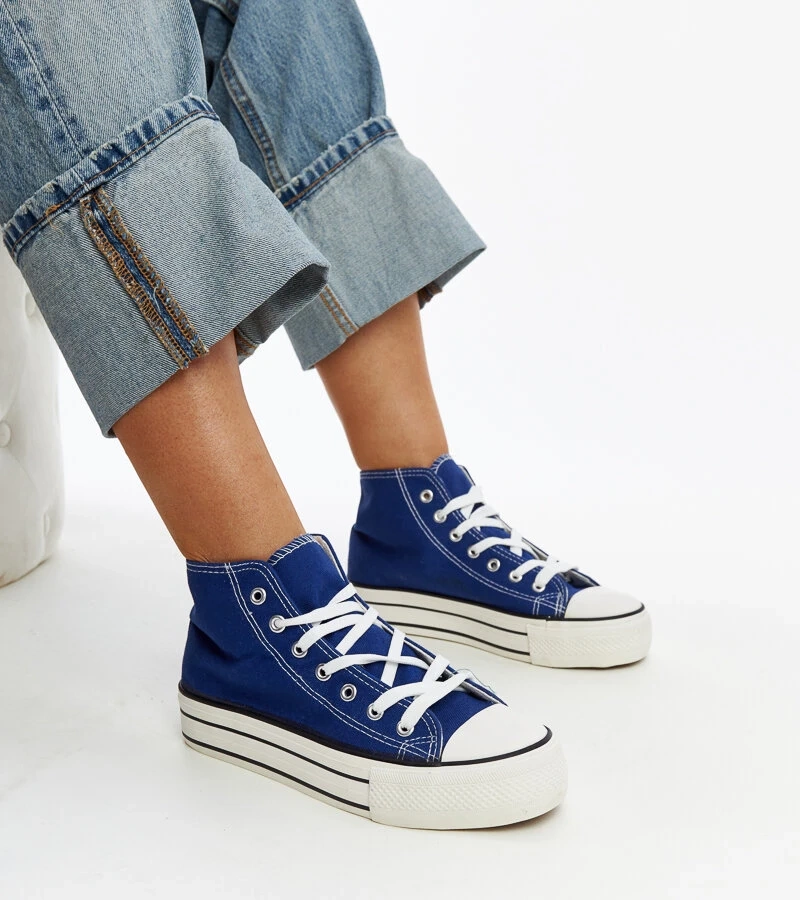 Hers Niebieskie wysokie trampki na grubej podeszwie