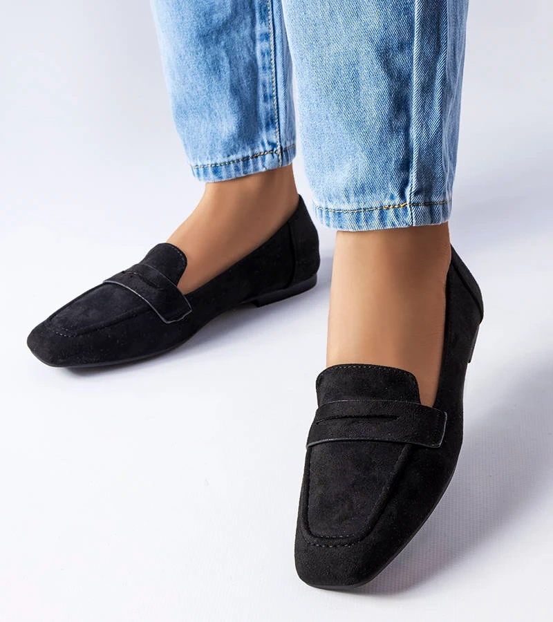 Czarne klasyczne mokasyny z eko-zamszu