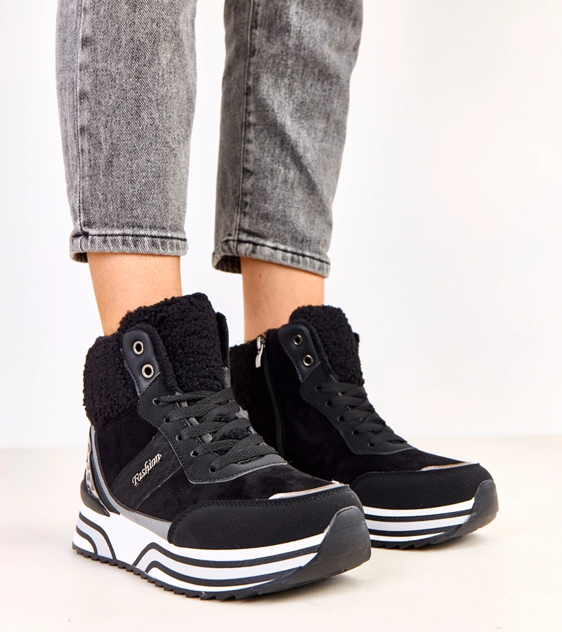 Hers Czarne sneakersy wysokie ocieplane z kożuszkiem