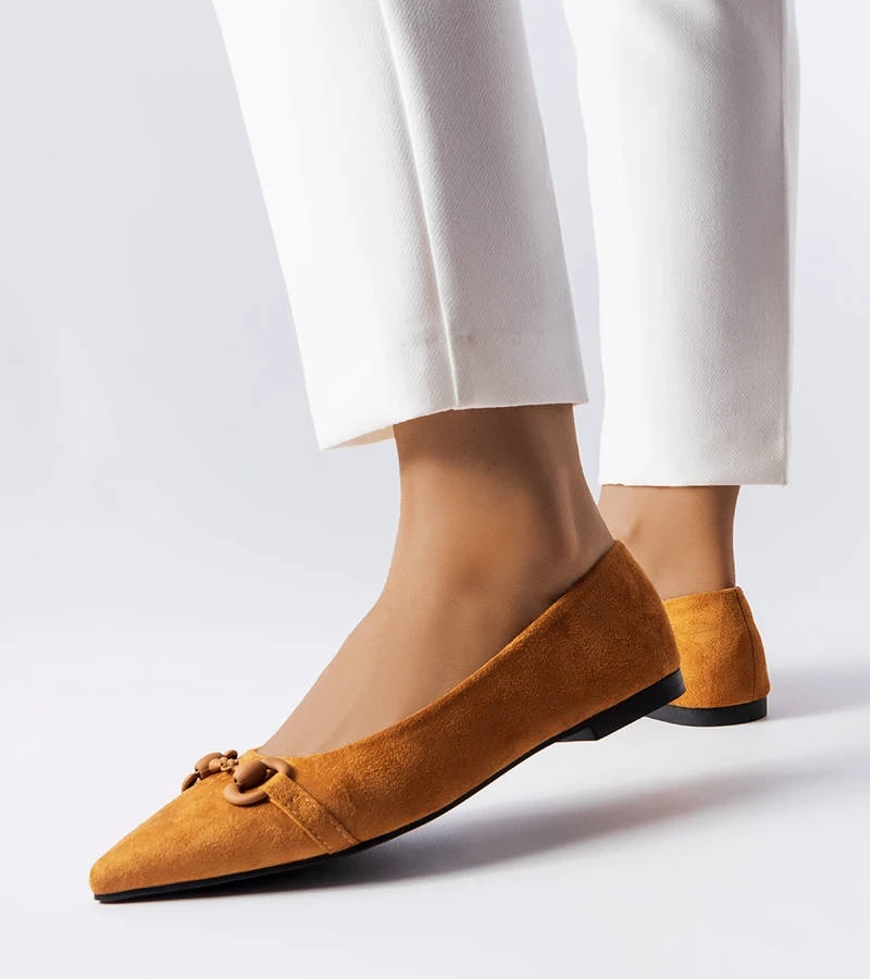 Brązowe balerinki z eko-zamszu