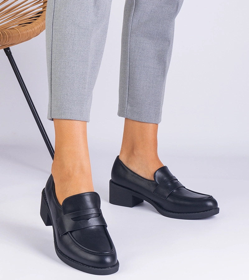 Hers czółenka damskie czarne z ekoskóry na niskim słupku - eleganckie i stylowe obuwie