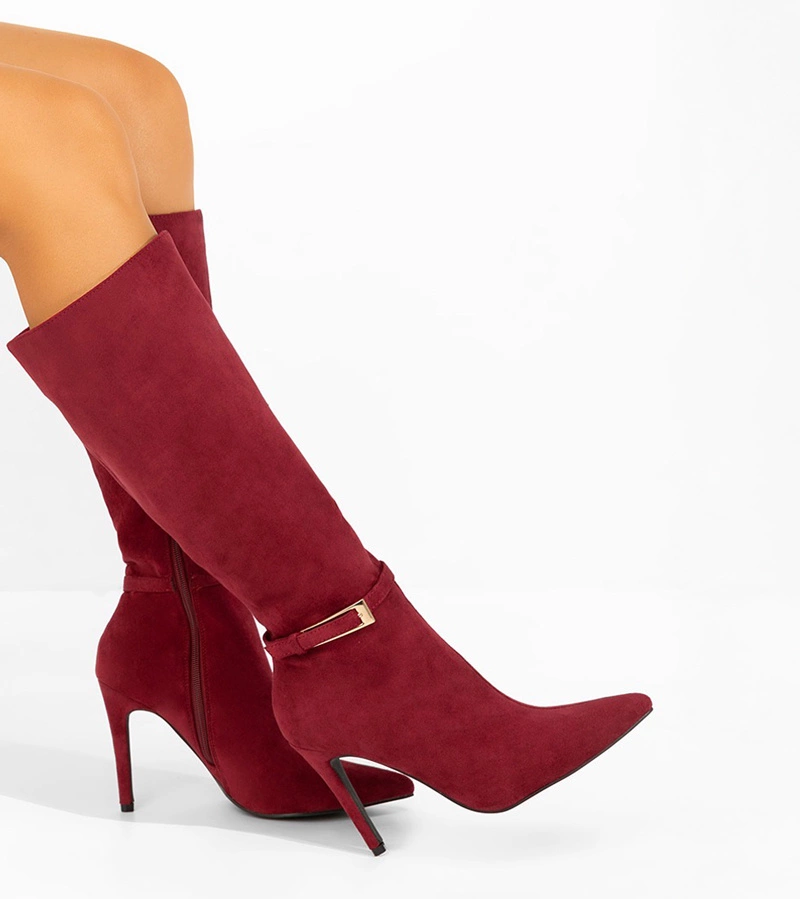 Hers Bordowe kozaki na szpilce z ozdobną klamerką