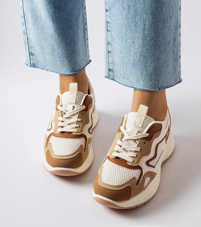 Beżowe sportowe sneakersy