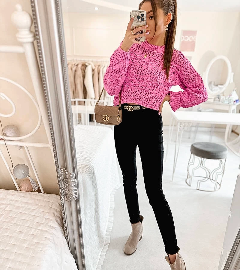 Czarne elastyczne spodnie materiałowe