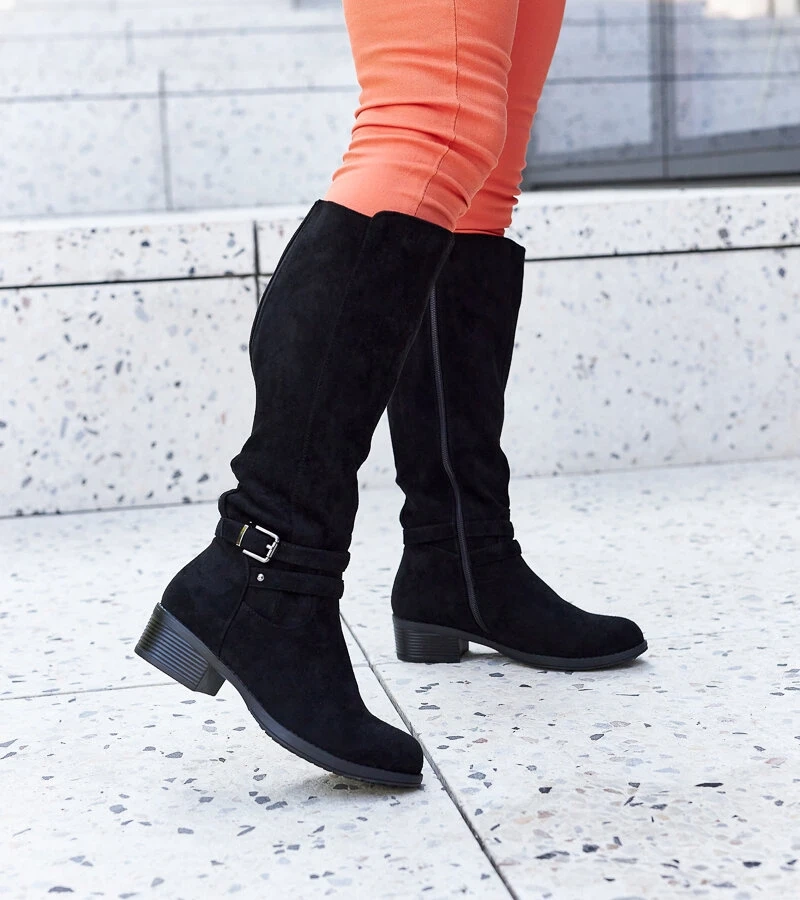 Czarne ocieplane kozaki eko-zamsz