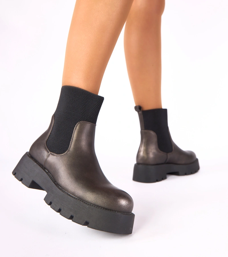 Hers Metaliczne botki na platformie z elastyczną cholewką