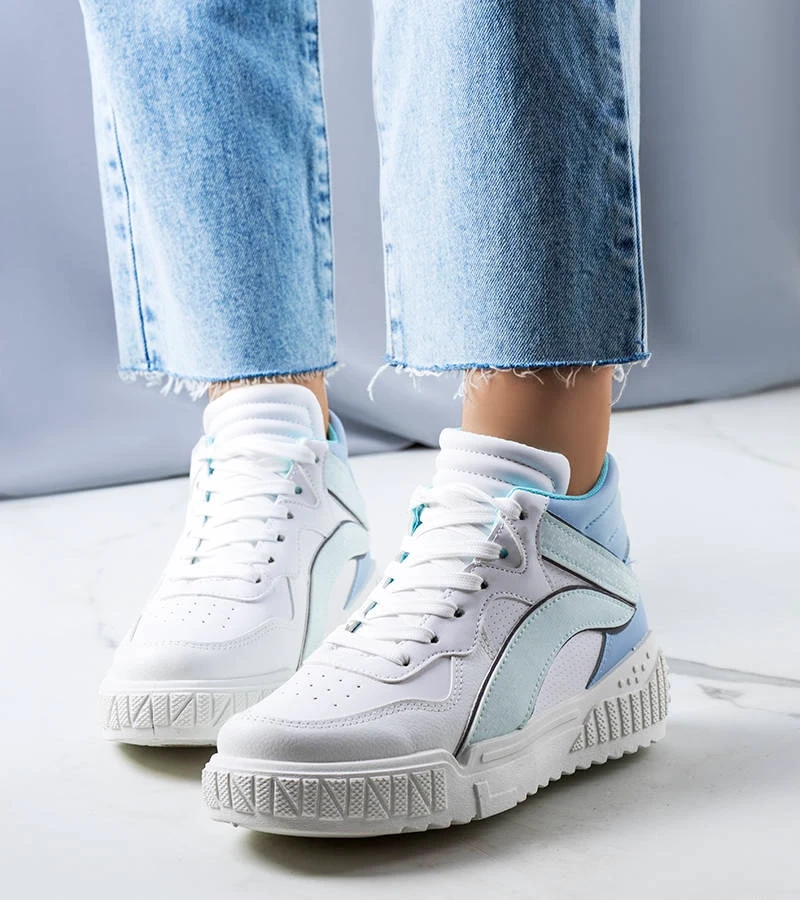Wysokie niebieskie sneakersy