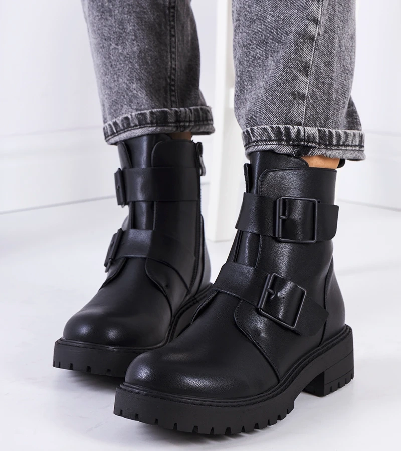 Czarne botki eko-skóra