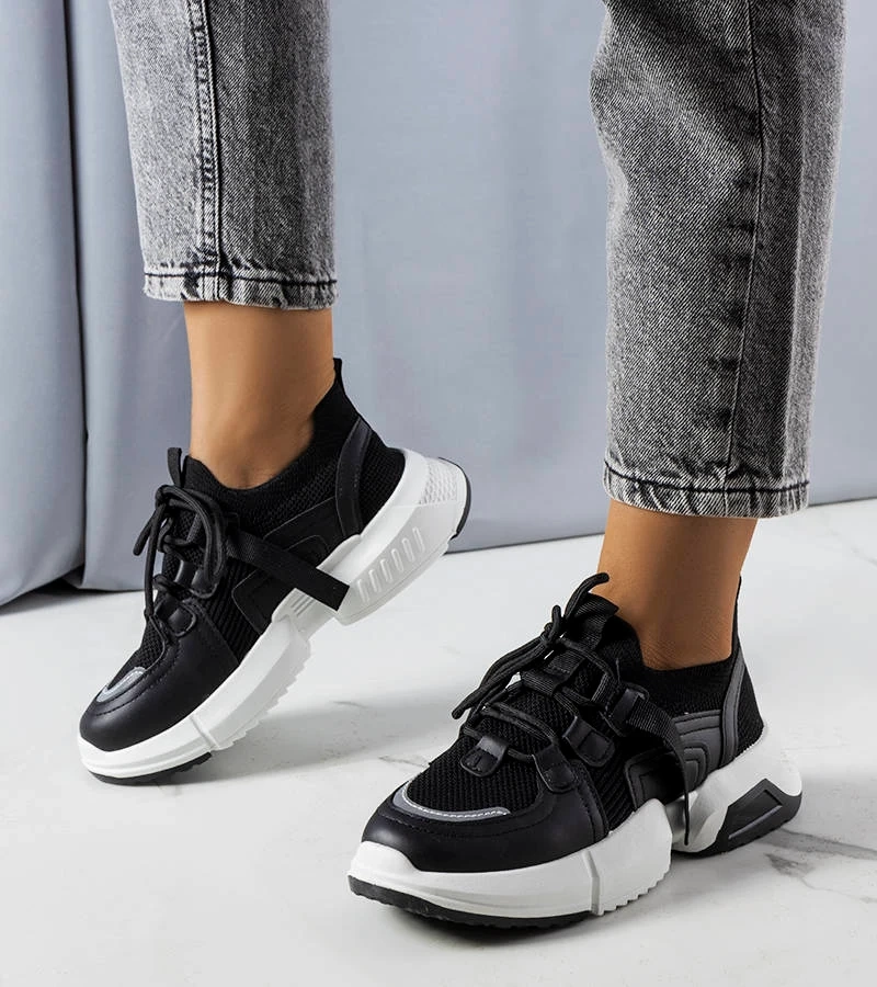 Czarne sneakersy damskie