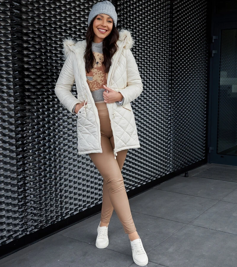 Kremowa dwustronna kurtka z taliowaniem