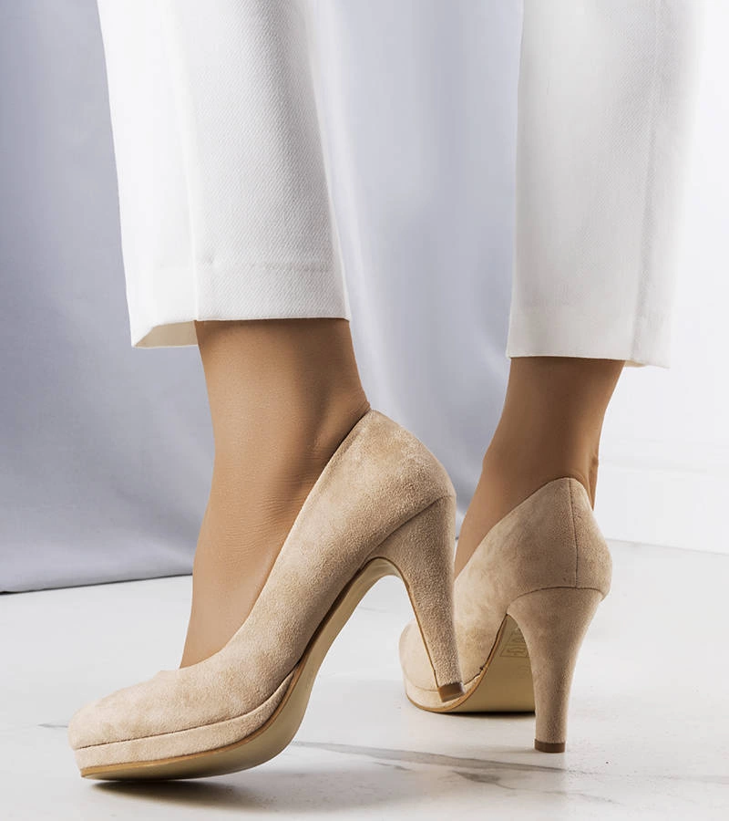 Beżowe czółenka z eko-zamszu