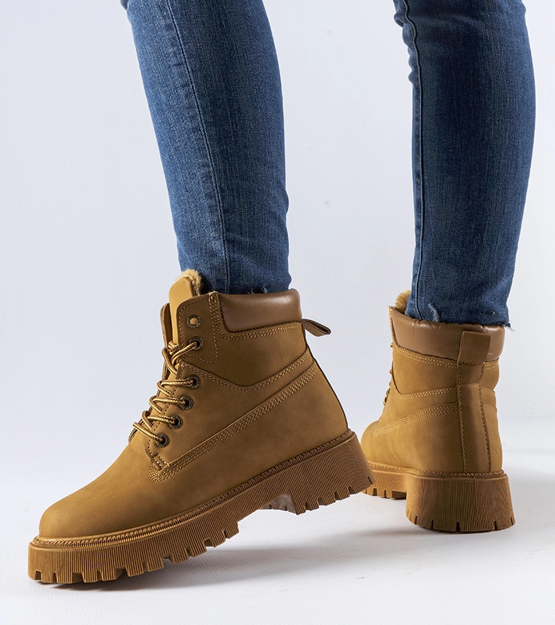 Brązowe klasyczne ocieplane workery