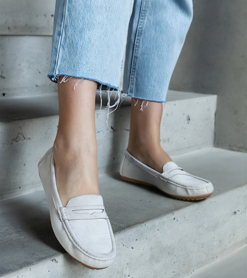 Szare mokasyny z eko-zamszu