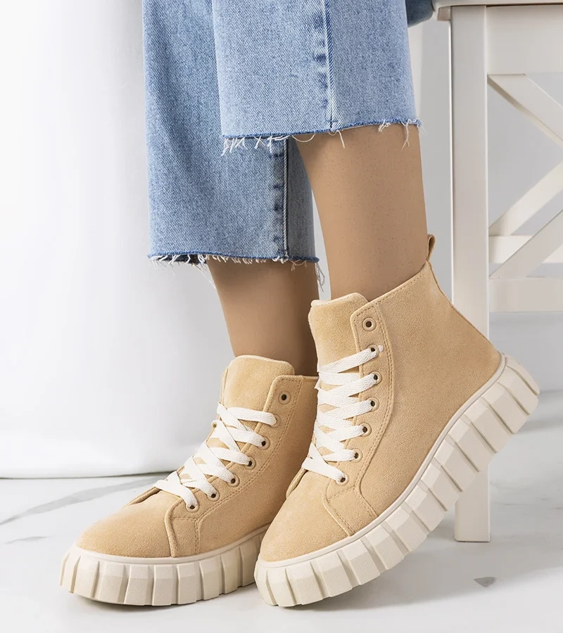 Wysokie beżowe trampki na platformie