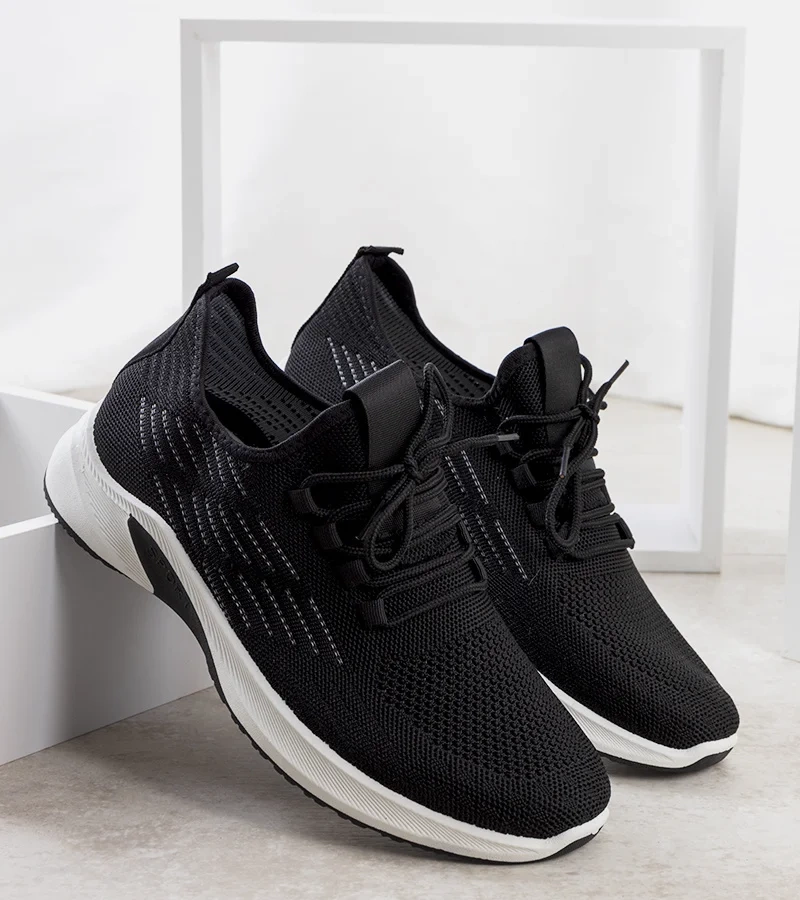 Czarne sportowe sneakersy