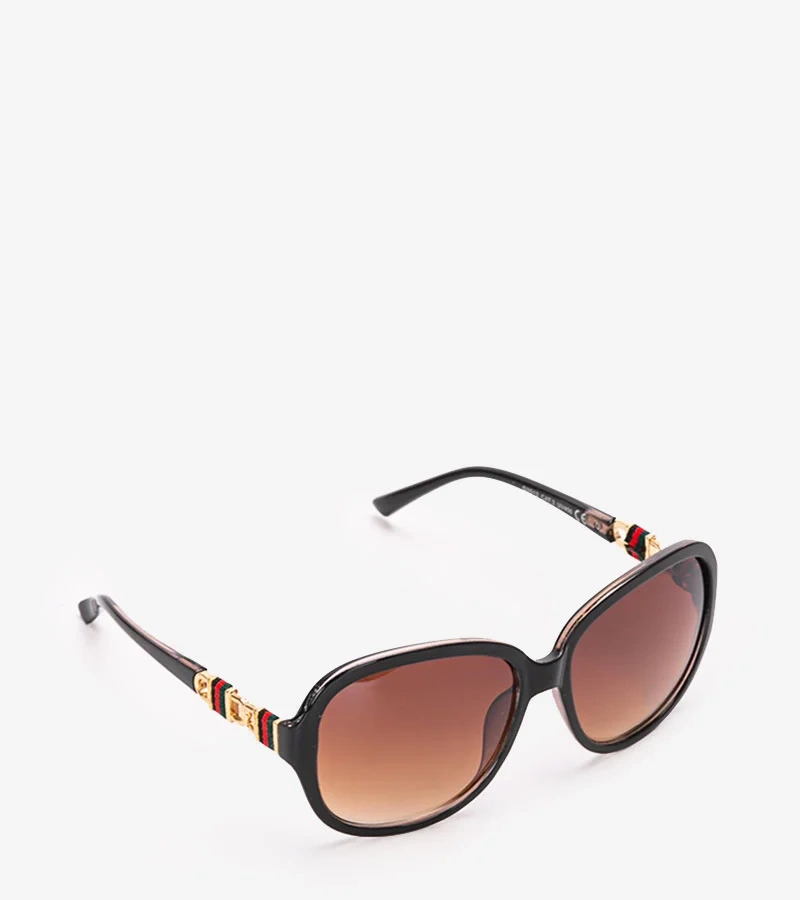 Brązowe okulary przeciwsłoneczne