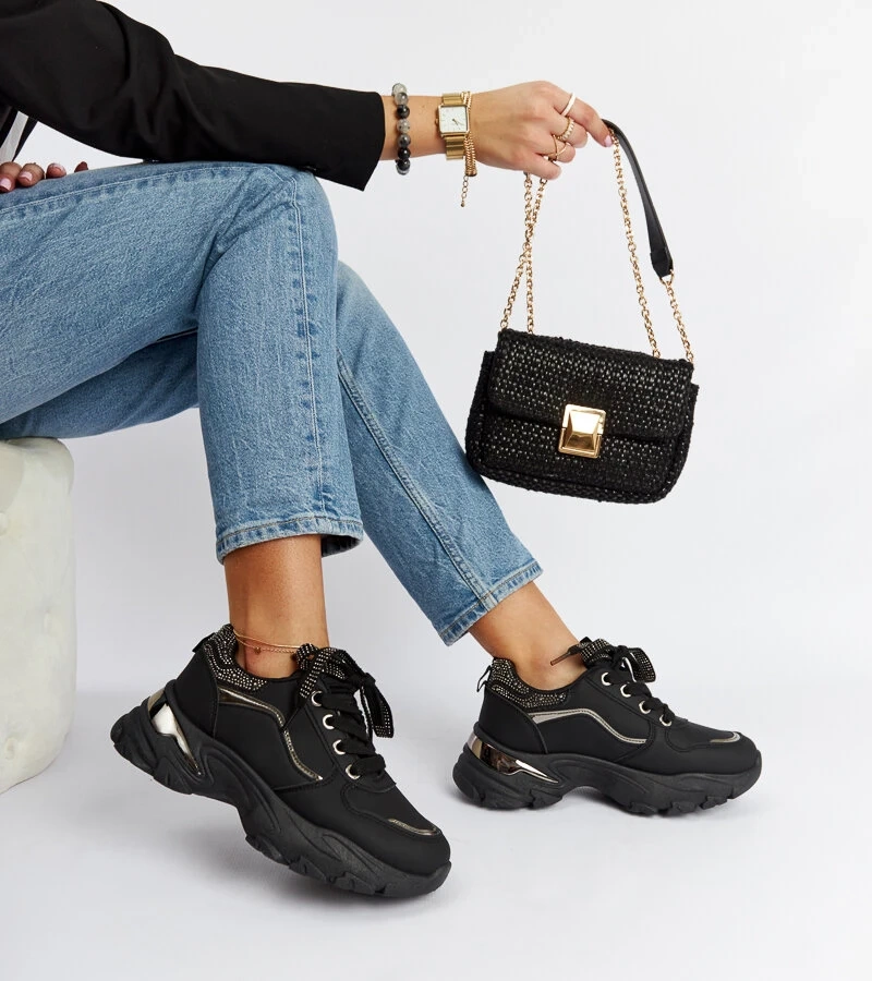 Czarne masywne sneakersy z cyrkoniami