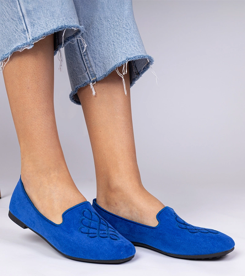 Hers Niebieskie damskie balerinki ekozamszowe z haftem