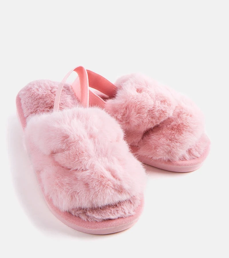 Różowe kapcie na gumkę