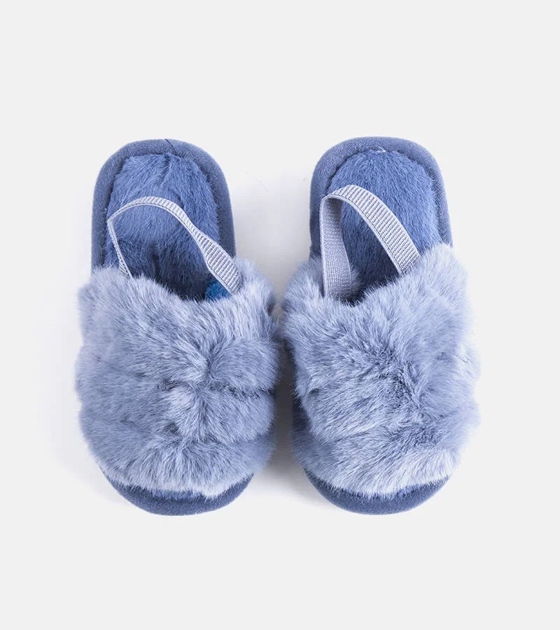 Niebieskie kapcie na gumkę