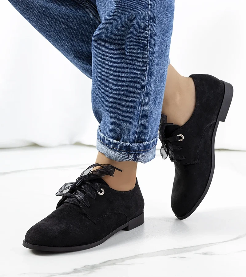 Zamszowe półbuty damskie