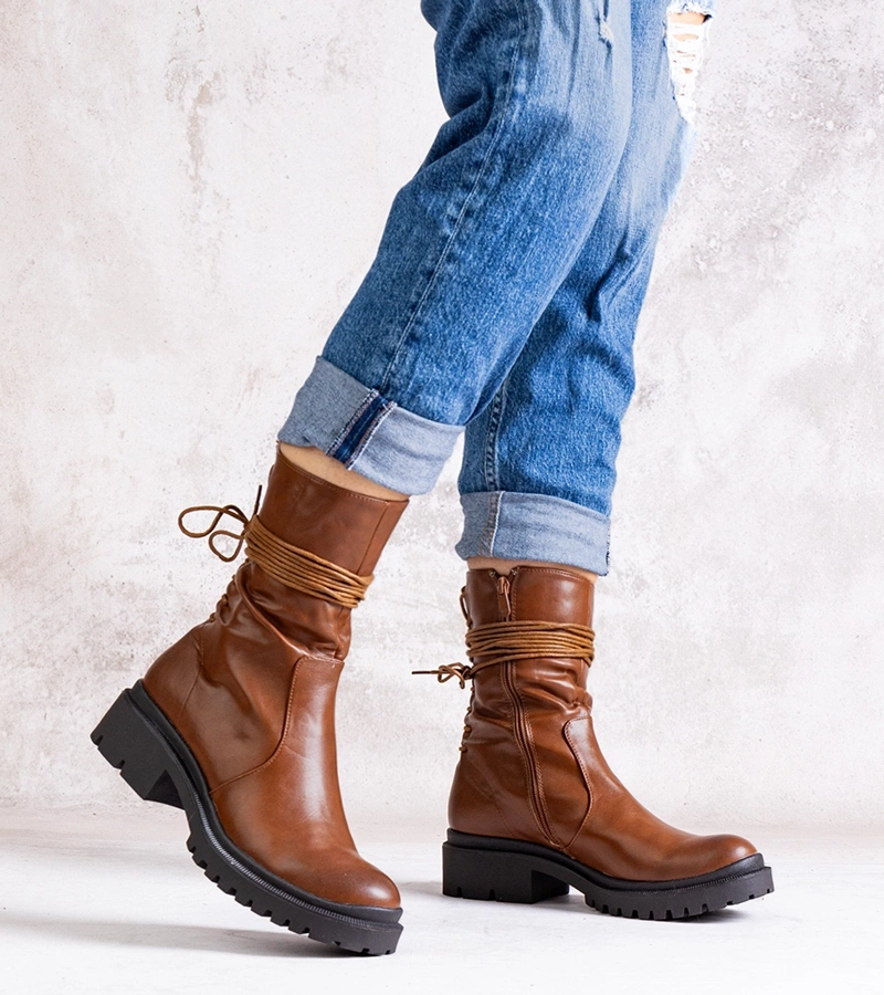 Brązowe botki z eko skóry