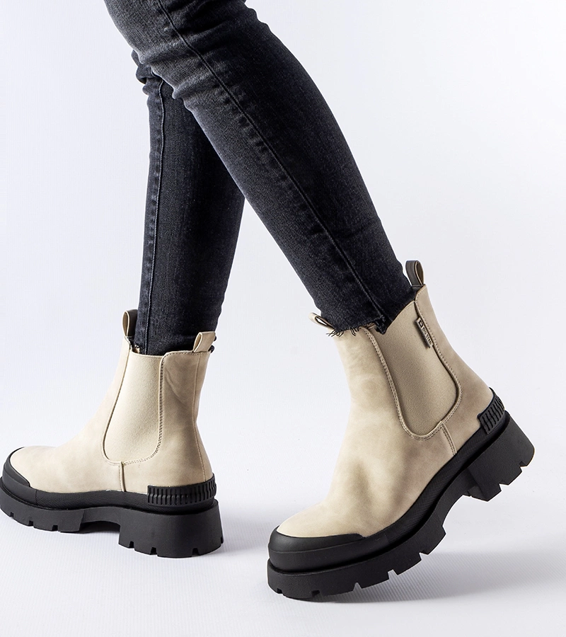 Beżowo-czarne botki eko-zamsz Big Star MM274322