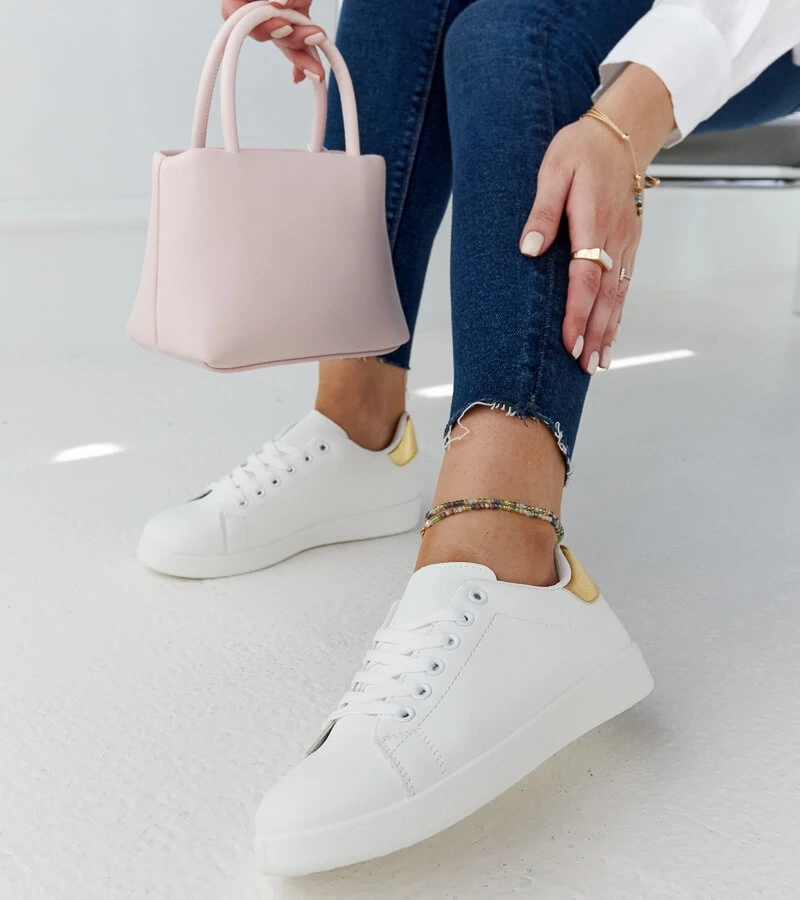 Białe trampki na platformie Birikti