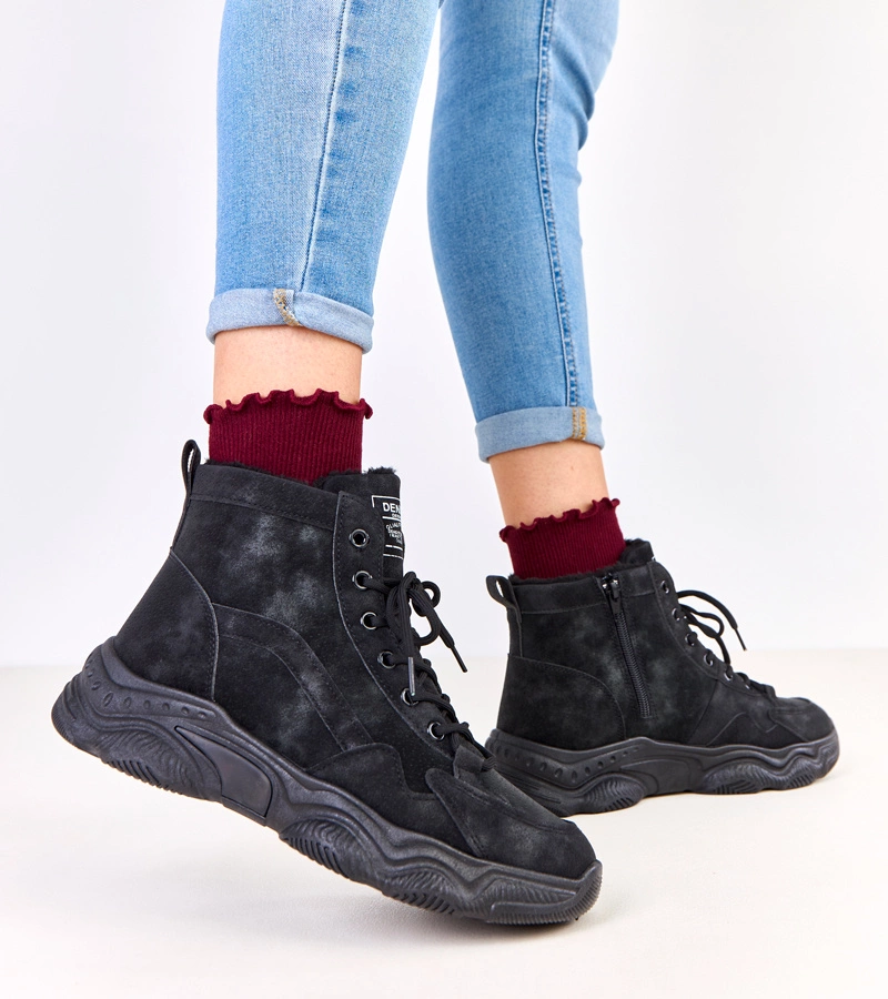 Hers Czarne traperki ekozamszowe z futerkiem